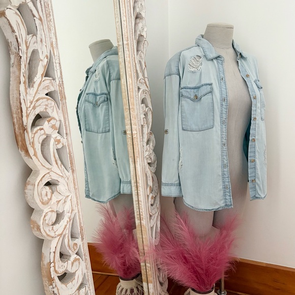 Denim Ripped Shirt - Picture 2 of 6